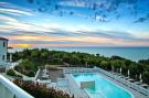 Holiday homeItaly - : Holiday resort Contea dei Ciliegi Pedaso Typ trilo