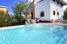 FerienhausItalien - : holiday home Solarino-Casa mit Pool