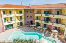 FerienhausItalien - : Residence I Mirti Bianchi Santa Teresa Gallura -  