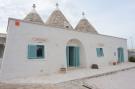 VakantiehuisItalië - : Trulli di Mina - Trullo Girasole Locorotondo