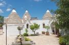 VakantiehuisItalië - : Trulli Azzalema Cisternino