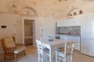 VakantiehuisItalië - : Masseria Carperi - Trullo Suite Cisternino