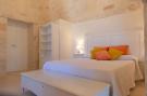 VakantiehuisItalië - : Masseria Carperi - Trullo Suite Cisternino