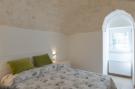 Holiday homeItaly - : Masseria Carperi - Trullo Il Focolare Cisternino