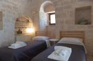 Holiday homeItaly - : La Piazzetta dei Trulli - Ostuni