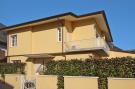 VakantiehuisItalië - : holiday home Camaiore - Type Villino Gigia