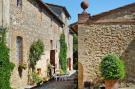 Holiday homeItaly - : Residence Il Pero di Cetinale Sovicille Typ A 40 q