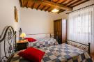 Holiday homeItaly - : Agri-tourism Le Capanne, Castiglion Fiorentino-Oli