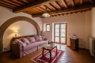 Holiday homeItaly - : Agri-tourism Le Capanne, Castiglion Fiorentino-Cas