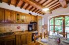 Holiday homeItaly - : Agri-tourism Le Capanne, Castiglion Fiorentino-Cas