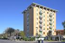 VakantiehuisItalië - : Apartments Torre Panorama, Bibione Pineda-Bivano B