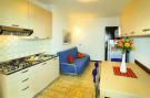 Holiday homeItaly - : Holiday resort Villaggio Tivoli Bibione Spiaggia-T