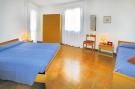 FerienhausItalien - : Holiday resort Villaggio Tivoli Bibione Spiaggia-T