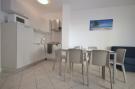 Holiday homeItaly - : Residence Marco Polo Lignano Sabbiadoro-B5