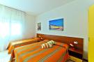 VakantiehuisItalië - : Holiday resort Condominio Eden, Bibione-Bilo