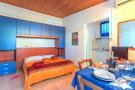 FerienhausItalien - : Holiday resort Rosapineta Sud, Rosolina Mare-BW4/B