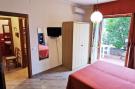 Holiday homeItaly - : Residence Dei Fiori Pietra Ligure - B4