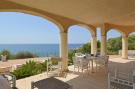 Holiday homeItaly - : Villa AcquaDiMare direkt am Meer in Fontane Bianch