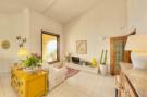 Holiday homeItaly - : Villa AcquaDiMare direkt am Meer in Fontane Bianch