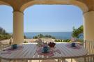 Holiday homeItaly - : Villa AcquaDiMare direkt am Meer in Fontane Bianch