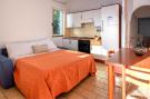 FerienhausItalien - : Resort Baia del Silenzio - Appartment 6 pax