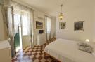 Holiday homeItaly - : Casa Bianca Einzelhaus fuer 6 Pers mit Privatpool