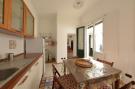 Holiday homeItaly - : Casa Bianca Einzelhaus fuer 6 Pers mit Privatpool