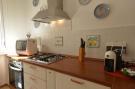 Holiday homeItaly - : Casa Bianca Einzelhaus fuer 6 Pers mit Privatpool