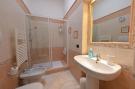 Holiday homeItaly - : Casa Bianca Einzelhaus fuer 6 Pers mit Privatpool