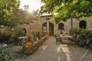 Holiday homeItaly - : Agri-tourism Tenuta Quarrata, Santo Pietro Belvede