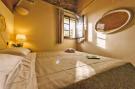 Holiday homeItaly - : Agri-tourism Tenuta Quarrata, Santo Pietro Belvede