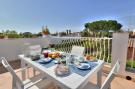 Holiday homeItaly - : Apt MareLuna Apartment in Villa mit Pool Siracusa