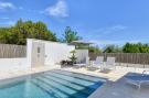 FerienhausItalien - : Apt MareLuna Apartment in Villa mit Pool Siracusa