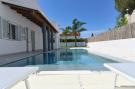 FerienhausItalien - : Apt MareLuna Apartment in Villa mit Pool Siracusa