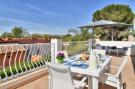 FerienhausItalien - : Apt MareLuna Apartment in Villa mit Pool Siracusa