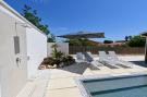 FerienhausItalien - : Apt MareLuna Apartment in Villa mit Pool Siracusa