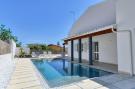 FerienhausItalien - : Apt MareLuna Apartment in Villa mit Pool Siracusa