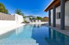 FerienhausItalien - : Apt MareLuna Apartment in Villa mit Pool Siracusa