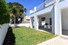 FerienhausItalien - : Apt MareLuna Apartment in Villa mit Pool Siracusa