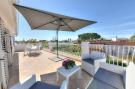 FerienhausItalien - : Apt MareLuna Apartment in Villa mit Pool Siracusa