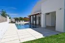 FerienhausItalien - : Apt MareLuna Apartment in Villa mit Pool Siracusa