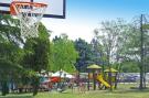 Holiday homeItaly - Lake District: Caravanpark San Benedetto Camping Relais Peschiera