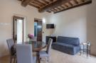 Holiday homeItaly - : GH Borgo Pulciano in Montone - BEV2C / A2 / 2 Raum