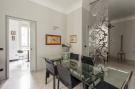 Holiday homeItaly - : CENTRO Via della signora