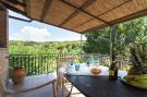 Holiday homeItaly - : Alberi La pergola