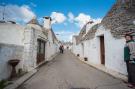 Holiday homeItaly - : Trullo dell'Ulivo per Tre