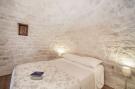 Holiday homeItaly - : Trullo dell'Ulivo per Tre