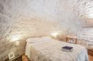 Holiday homeItaly - : Trullo dell'Ulivo per Tre