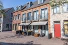 VakantiehuisNederland - : Resort Maastricht 21