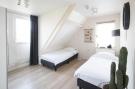 Holiday homeNetherlands - : Vakantiepark Eiland van Maurik 4